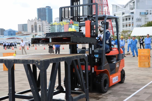 第41回神戸港フォークリフト荷役技能向上大会｜イベント ｜ 一般財団